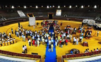 La Merced se vistió de lujo para unos carteles de lujo. (FOTO: Pepe Plaza)