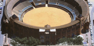 Plaza de toros de La Merced de Huelva.