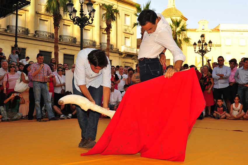 El Cid, toreo de salón con muleta.