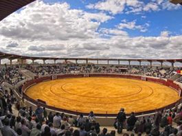 Vista de la plaza de Palos de la Frontera.