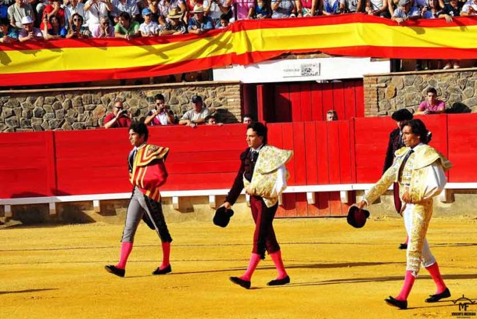 Un total de 22 paseíllos es el balance de la temporada 2012 en Huelva. (FOTO: Vicente Medero)