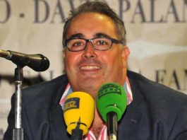 El periodista taurino onubense Javier García-Baquero. (FOTO: Vicente Medero)