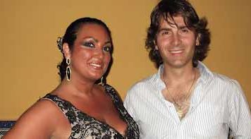 El torero Juan José Orta junto a Macarena Giráldez.