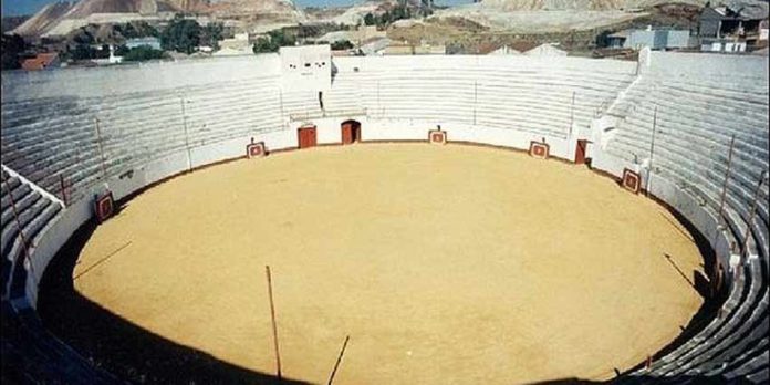 La plaza de toros de Nerva ha acogida varios años festejos taurinos en el periodo navideño.