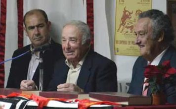 Alonso Sánchez, José Escobar y Jaime Guardiola. (FOTO: Gilberto/devalverde.es)