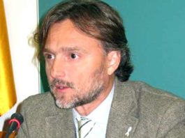 El delegado de la Junta de Andalucía en Huelva, José Fiscal.