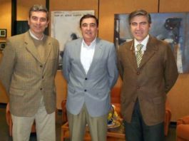 Carlos Pereda y Óscar Polo durante la reunión con Vicente Zarza.