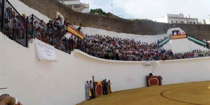 Plaza de toros de Zufre (Huelva).