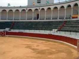 Plaza de toros de Aracena.