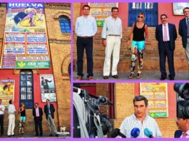 Imágenes del acto con el cartel gigante de la fachada de la plaza de La Merced. (FOTOS: Vicente Medero)