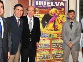 Acto de presentación de las Colombinas 2013 en Huelva. (FOTO: Vicente Medero)