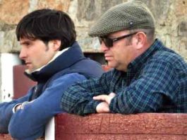 El rejoneador Andrés Romero y su apoderado, Francisco Cáceres.