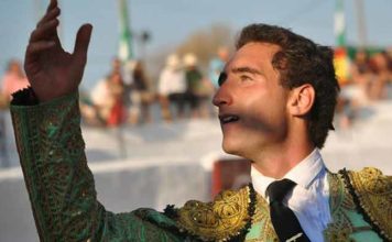 Juan Ramón Jiménez tras su triunfo esta tarde en Campofrío. (FOTO: Arizmendi)