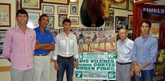 Acto de presentación de los carteles de Zalamea. (FOTO: Víctor Palmar)