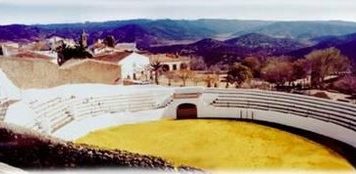 Novillada en Zufre Plaza de toros de Zufre.