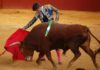 Emilio Silvera, toreando esta tarde en Alcalá del Río. (FOTO: Teresa Carreto)