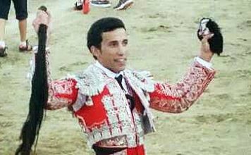 David de Miranda ha cortado hoy tres orejas y un rabo.