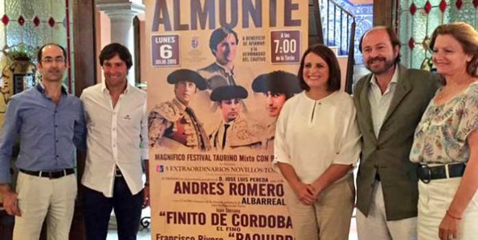 Acto de presentación del festival de Almonte. (FOTO: Arizmendi)